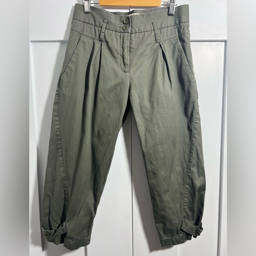 BCBGMAXAZRIA Runway Olive Cropped Pleated Pants Size 0 | Cuffed Utility Capri